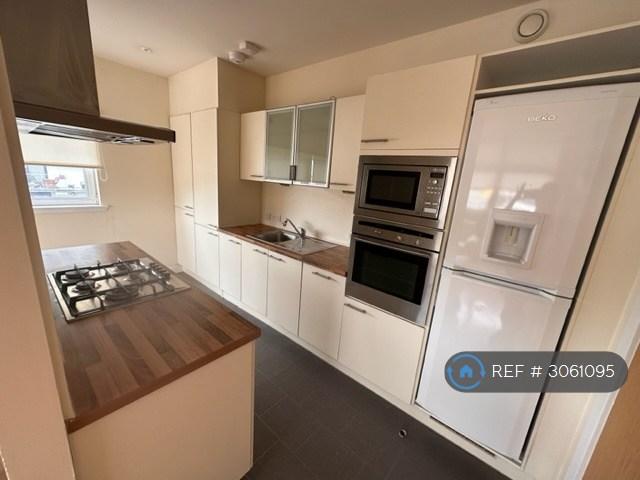 Apartment in Glasgow - View 3