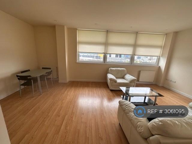 Apartment in Glasgow - More