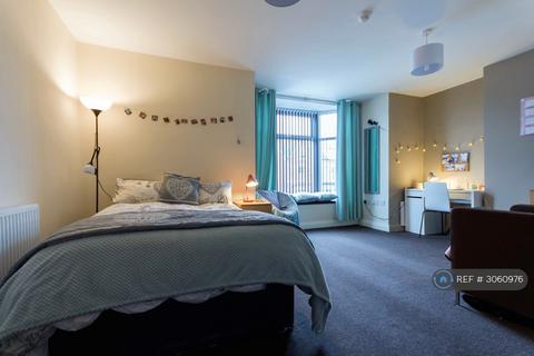 1 bedroom in a house share to rent, Borough Road, Middlesbrough, TS1