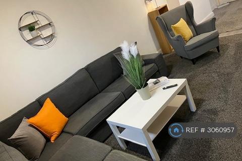 1 bedroom in a house share to rent, Southfield Road, Middlesbrough, TS1