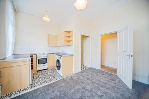 1 bedroom flat for sale, High Street, Southampton, Hampshire, SO14