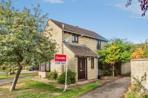 3 bedroom detached house for sale, Calais Dene, Bampton