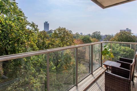 3 bedroom flat for sale, Salsabil Apartments, Mile End, E3