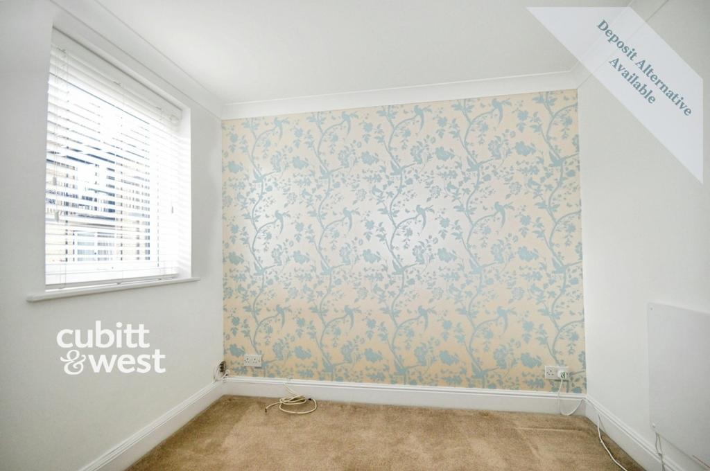 Apartment in Purley - View 4