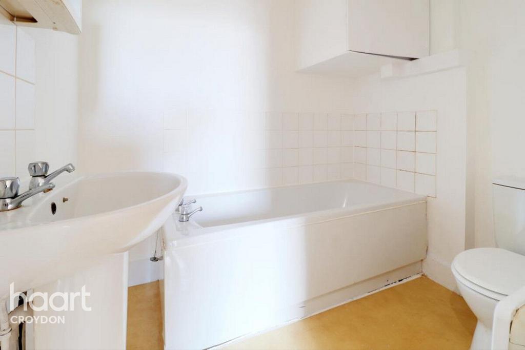 Apartment in London, Thornton Heath - View 4