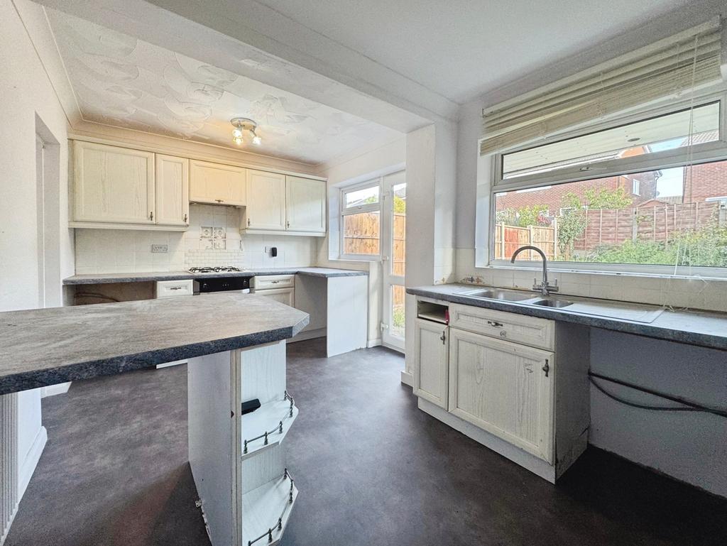 House in Trafford, Greater Manchester - View 5
