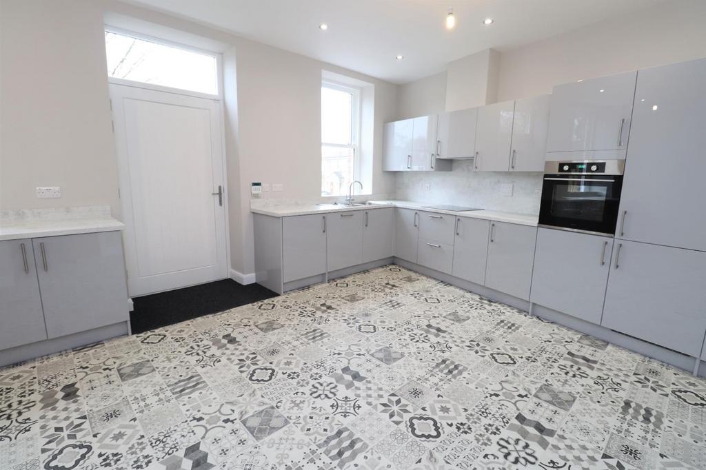 House in UK - View 2