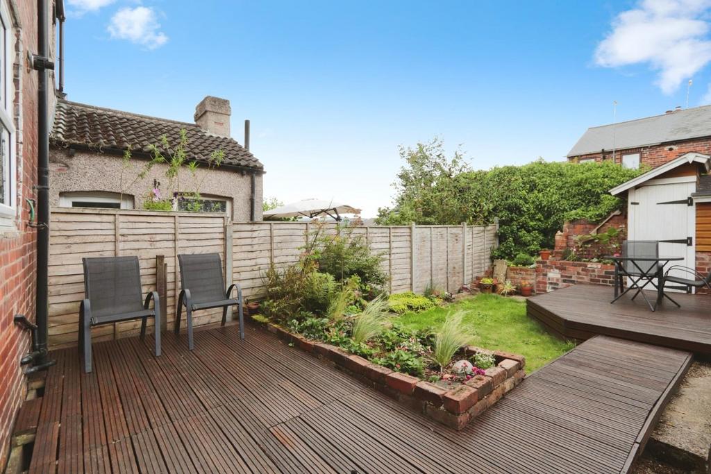 House in Sheffield - View 4
