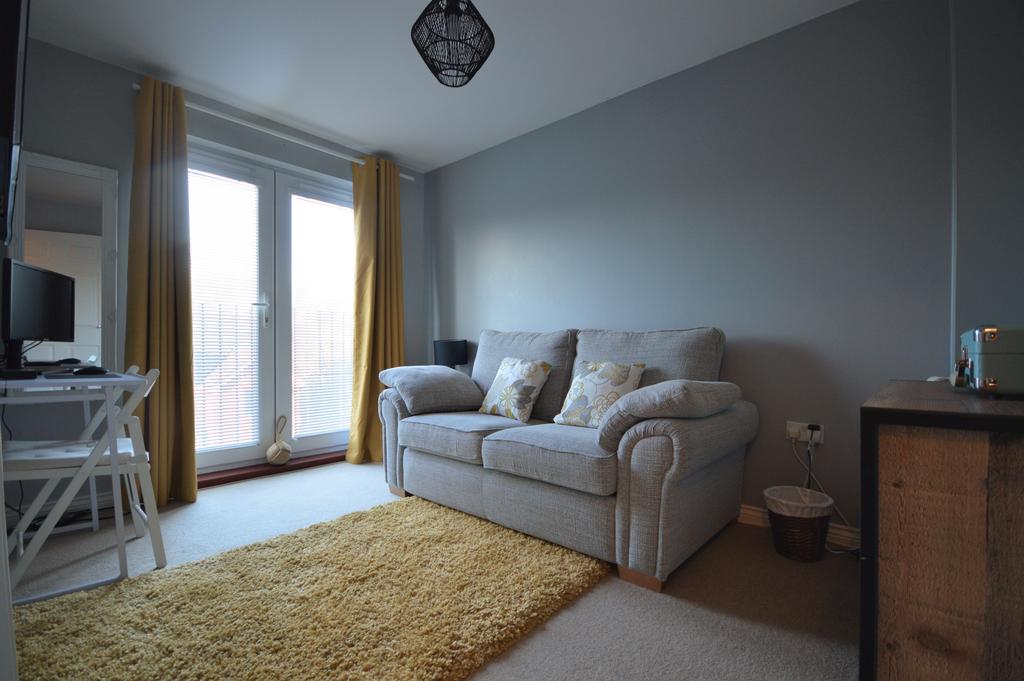 House in Cardiff, Wyncliffe Gardens, Pentwyn - View 5