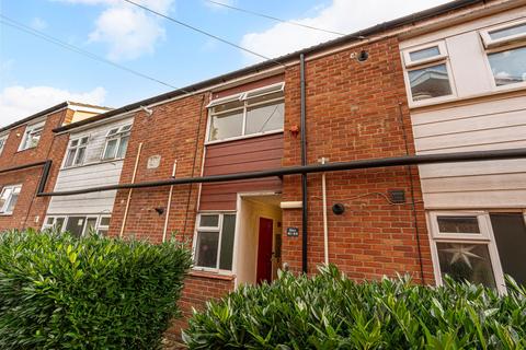 2 bedroom flat for sale, Melfort Gardens, Newport, NP20