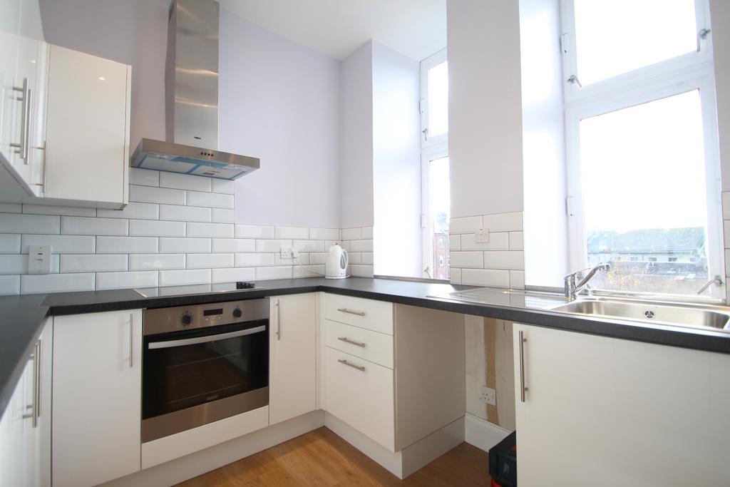 Apartment in Glasgow - View 2