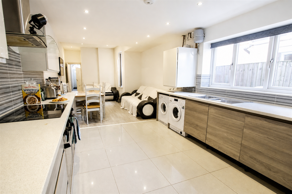 House in Birmingham, Bournbrook - View 4