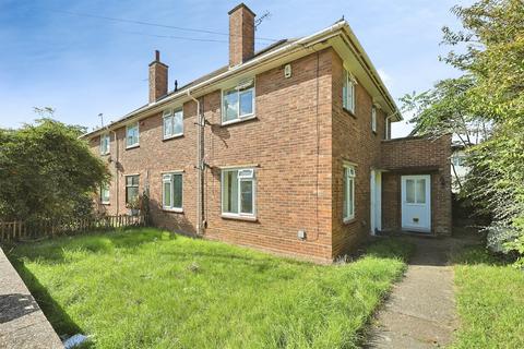 2 bedroom ground floor flat for sale, Brereton Close, Norwich