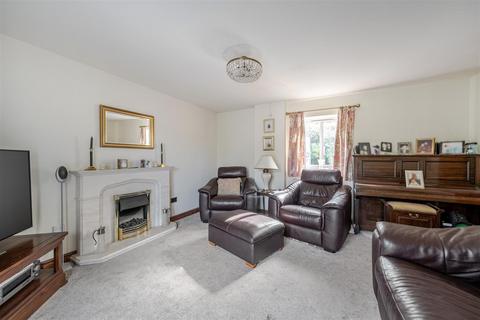 4 bedroom detached house for sale, Wrockwardine Road, Telford TF1
