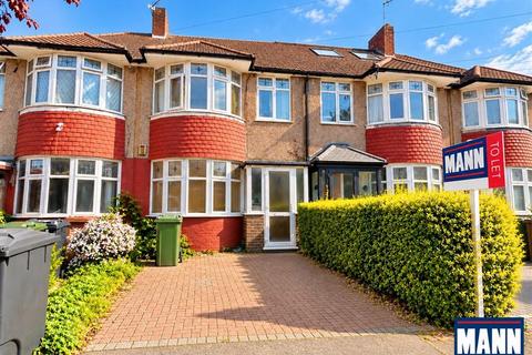 3 bedroom house to rent, Aldermoor Road, London, SE6