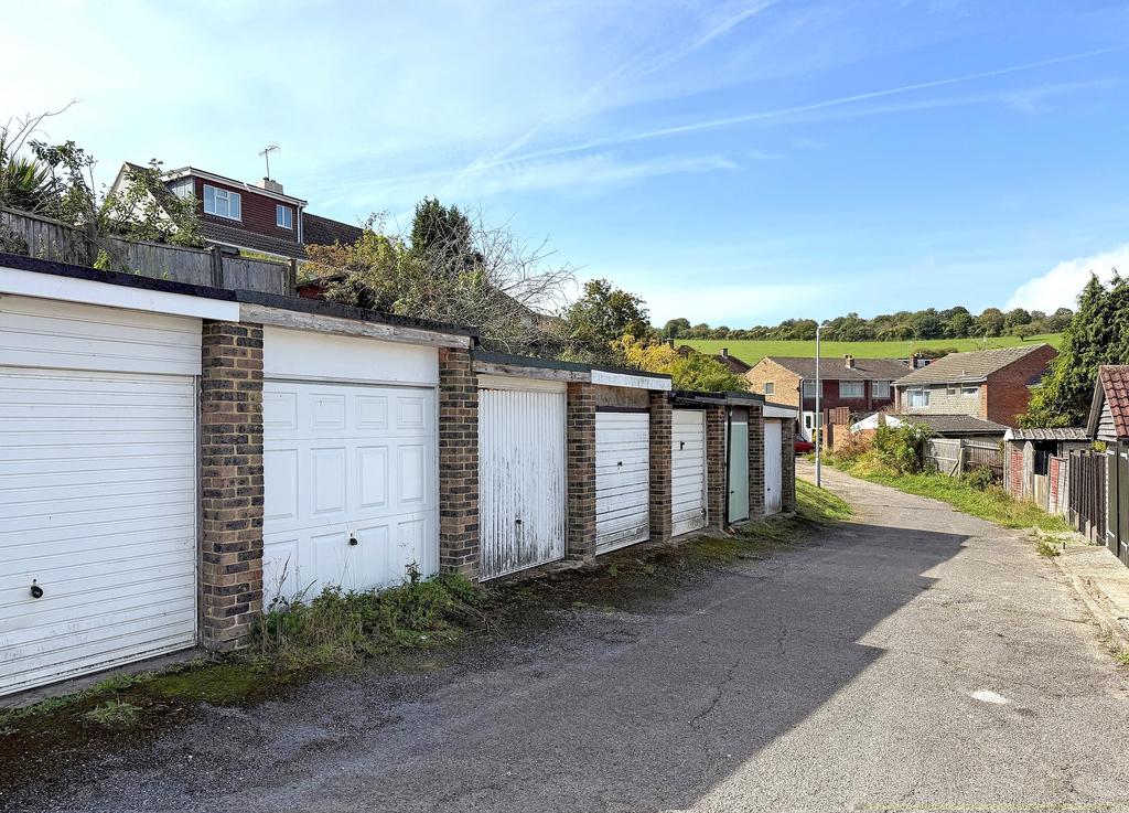 House in Brighton - View 3