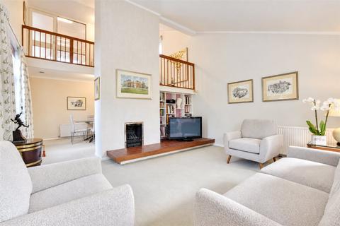 4 bedroom detached house for sale, Lee Park, Blackheath, London, SE3