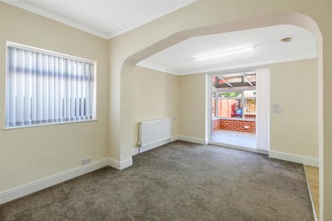 2 bedroom detached bungalow for sale, Beaumont Hill, Darlington