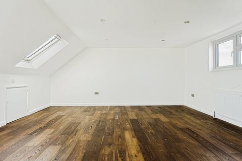 4 bedroom house for sale, Grosvenor Road, Leyton, E10