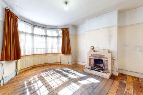 3 bedroom semi-detached house for sale, 40 Mayfield Road, North Chingford, E4 7JA