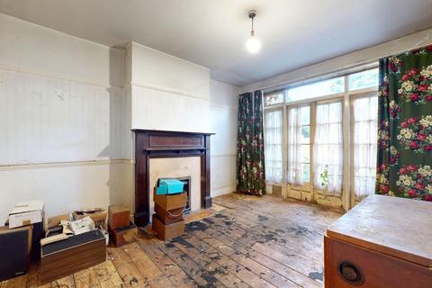 3 bedroom semi-detached house for sale, 40 Mayfield Road, North Chingford, E4 7JA