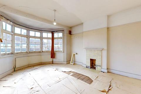 3 bedroom semi-detached house for sale, 40 Mayfield Road, North Chingford, E4 7JA