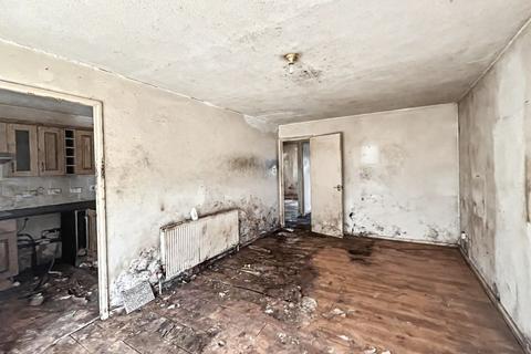 2 bedroom flat for sale, Flat 1, 14 Henfield Road, Wimbledon, SW19 3HU