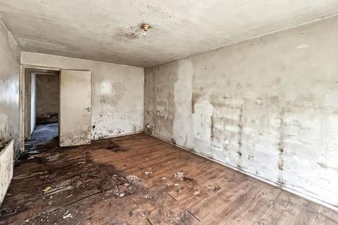 2 bedroom flat for sale, Flat 1, 14 Henfield Road, Wimbledon, SW19 3HU