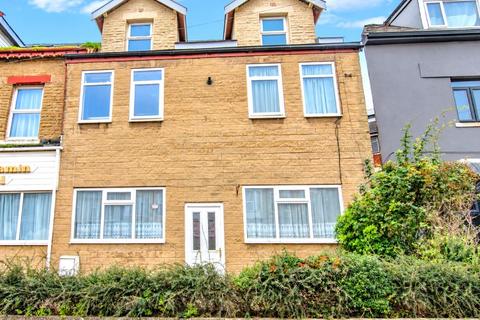 6 bedroom end of terrace house for sale, Broad Lane House, 81 Lytham Road, Blackpool, Blackpool, FY1 6DT