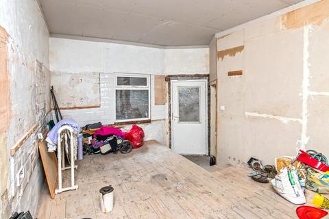 6 bedroom end of terrace house for sale, Broad Lane House, 81 Lytham Road, Blackpool, Blackpool, FY1 6DT