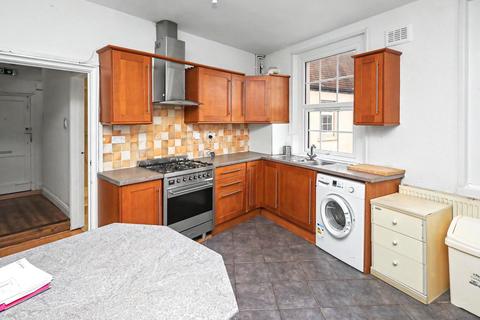 4 bedroom flat for sale, 91(C) Church Road, Hendon, NW4 4DP