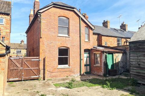 Retail property (high street) for sale, 17 High Street, Waddesdon, Aylesbury, HP18 0JB