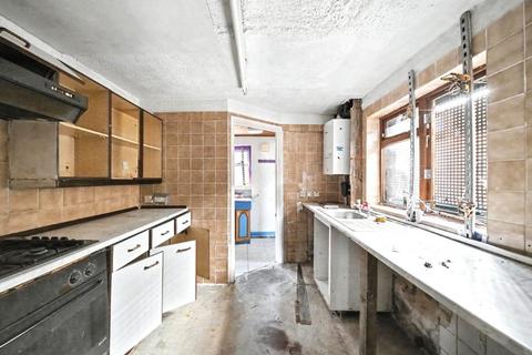 4 bedroom end of terrace house for sale, 3 Sherwood Road, South Harrow, HA2 8AW
