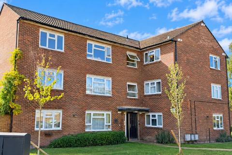 1 bedroom flat for sale, 46 Tower Road, Ware, SG12 7LW