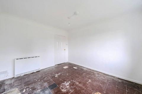 1 bedroom flat for sale, 46 Tower Road, Ware, SG12 7LW
