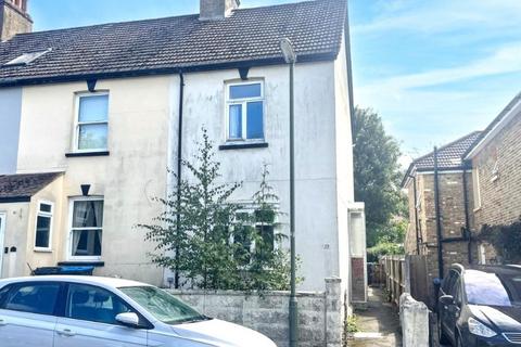 3 bedroom end of terrace house for sale, 19 Park Road, Caterham, CR3 5TB