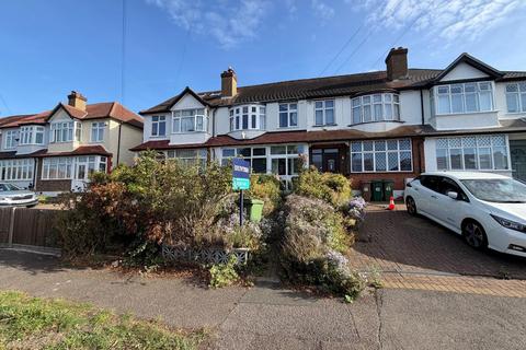 3 bedroom terraced house for sale, Braemar Road, Worcester Park