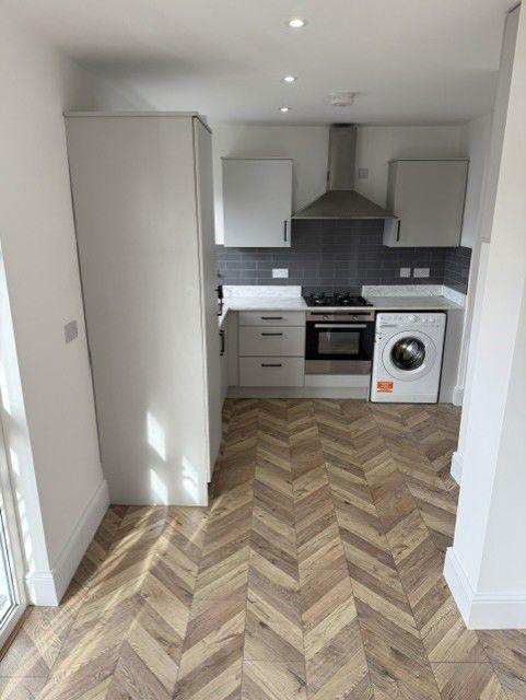 Apartment in Newcastle upon Tyne - View 3
