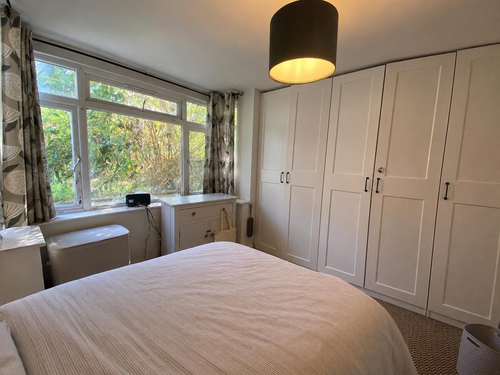 Apartment in Bristol, Bedminster - More