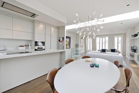 4 bedroom flat for sale, Sinclair Road, London, UK, W14