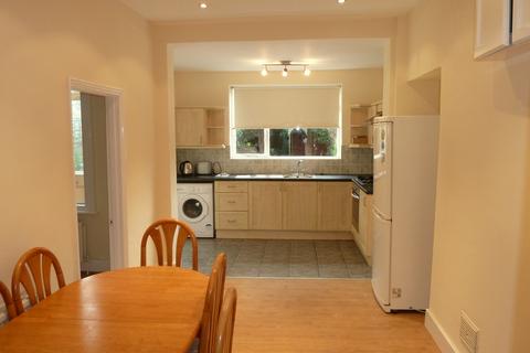 3 bedroom semi-detached house for sale, Carlyle Road
