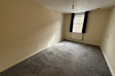 2 bedroom apartment to rent, Louise Rayner Place, Chippenham SN15