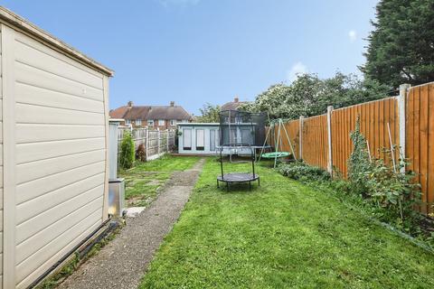 2 bedroom end of terrace house for sale, Eatesbrook Road, BIRMINGHAM, West Midlands, B33
