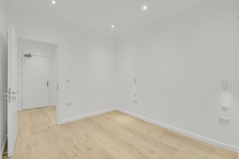 undefined, *LIMITED OFFER  - 1 WEEK REENT FREE - Sunrise Parkway, Milton Keynes MK14