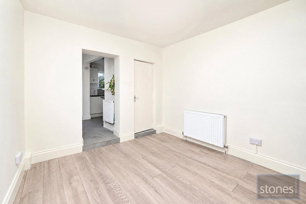 House in London - View 5