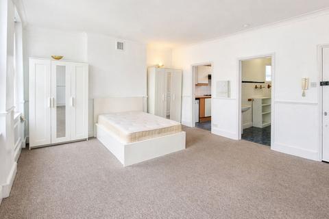 Studio to rent, Great Eastern Street, London, EC2A
