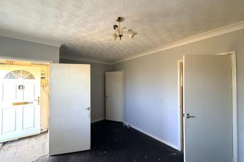 2 bedroom semi-detached bungalow for sale, 32 Lady Jane Grey Road, King's Lynn, PE30 2NS