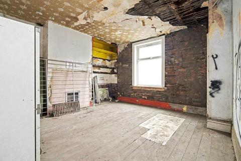 2 bedroom terraced house for sale, 237 Manchester Road, Huddersfield, HD1 3JG
