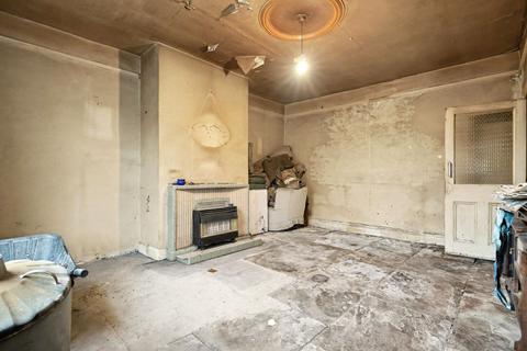 2 bedroom end of terrace house for sale, 4 Benjamin Street, Liversedge, WF15 7HX