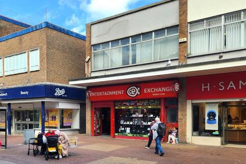 Retail property (high street) for sale, Upper Part at, 53-55 High Street, Rhyl, LL18 1TH